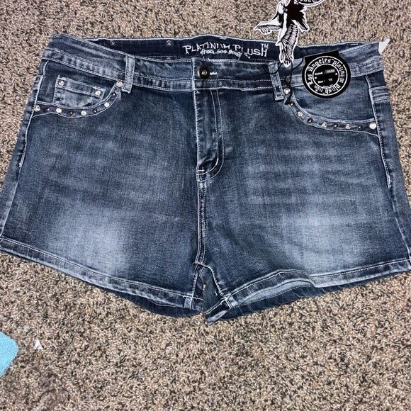 Platinum Plush Winged Skull Head Rhinestone Shorts - Picture 3 of 3